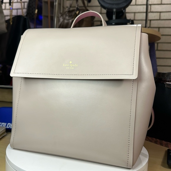 kate spade Handbags - 💥KATE SPADE - S0016